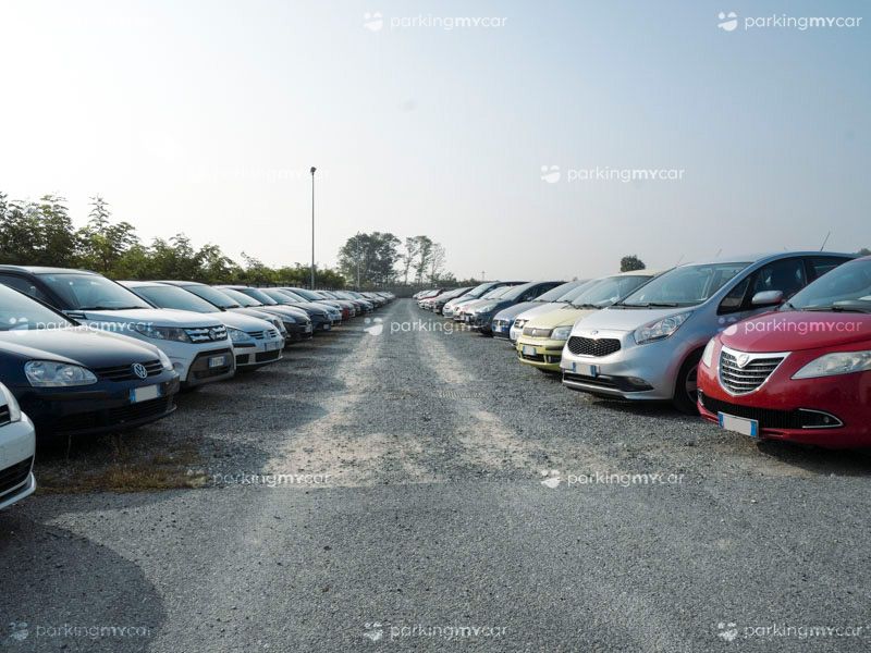 Italian Parking - Aeroporto Torino Posti auto scoperti Italian Parking - Aeroporto Torino