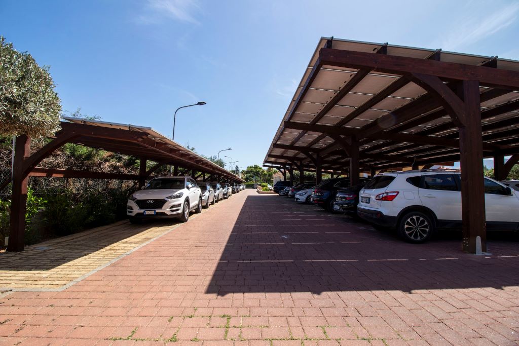 Park & Fly - Aeroporto Palermo Parcheggi sotto tettoia Park & Fly - Aeroporto Palermo