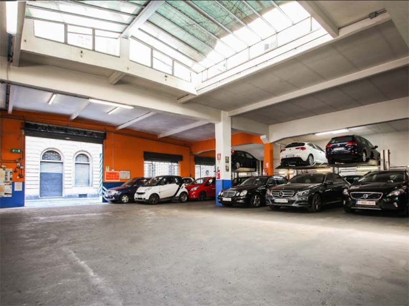 Garage Italia - Firenze centro Parcheggi coperti Garage Italia - Firenze centro